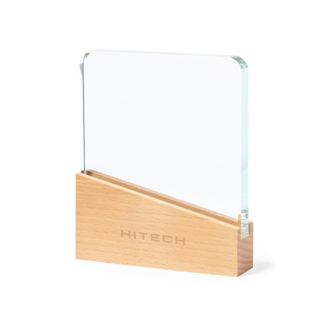Plachetă Vertu