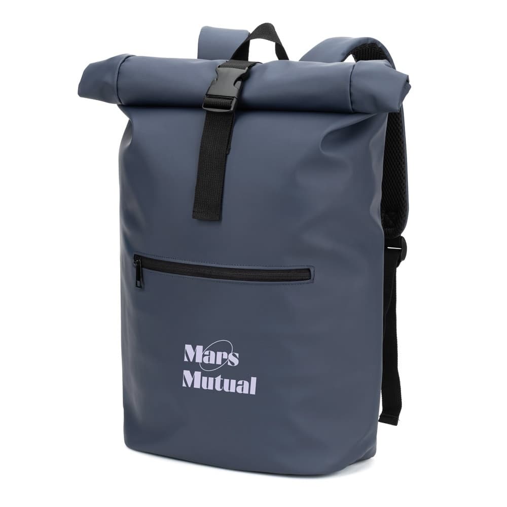 PORTLAND. Rucsac cu închidere rulată din PU, cu buzunar pentru laptop de 16"
