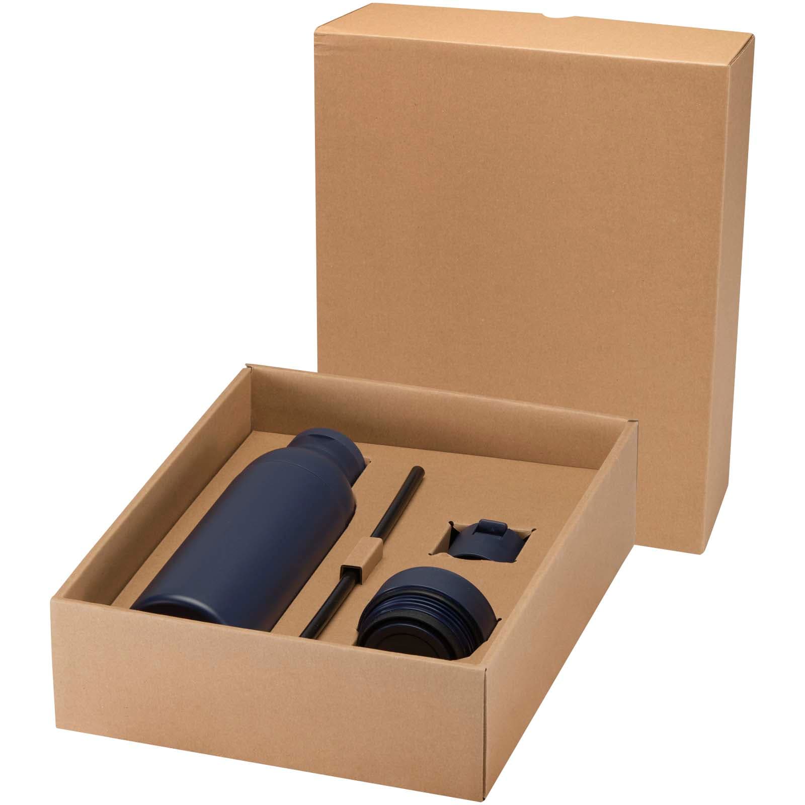 Sticlă de apă Illuminate 650 ml din oțel inoxidabil reciclat RCS, cu pereți dubli și set de 3 capace